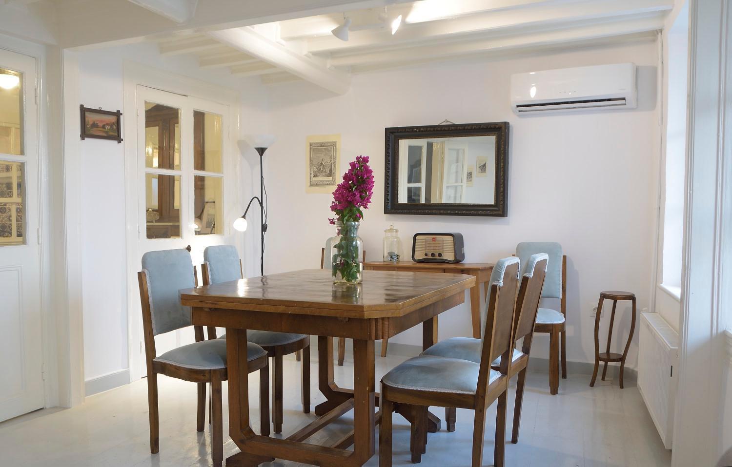 Soultana's Antique House Plomari
