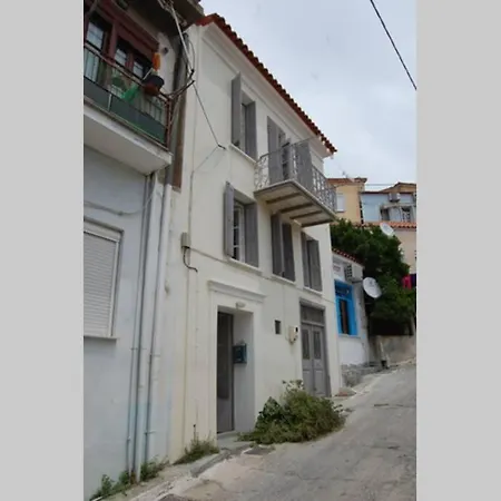 Villa Soultana's Antique House à Plomari Extérieur photo